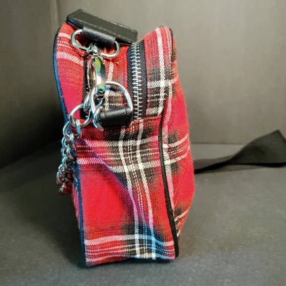 A RED PLAID PURSE⭐ - Picture 6 of 10